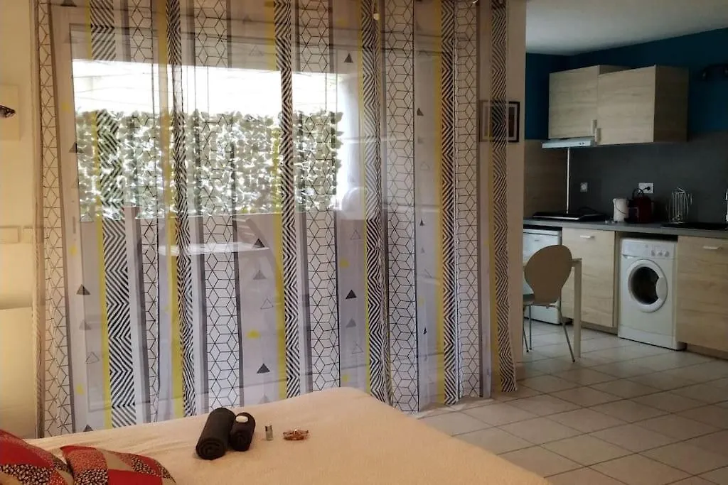 Joli Studio Terrasse Dans Quartier Saint Victor Marseille Apartment
